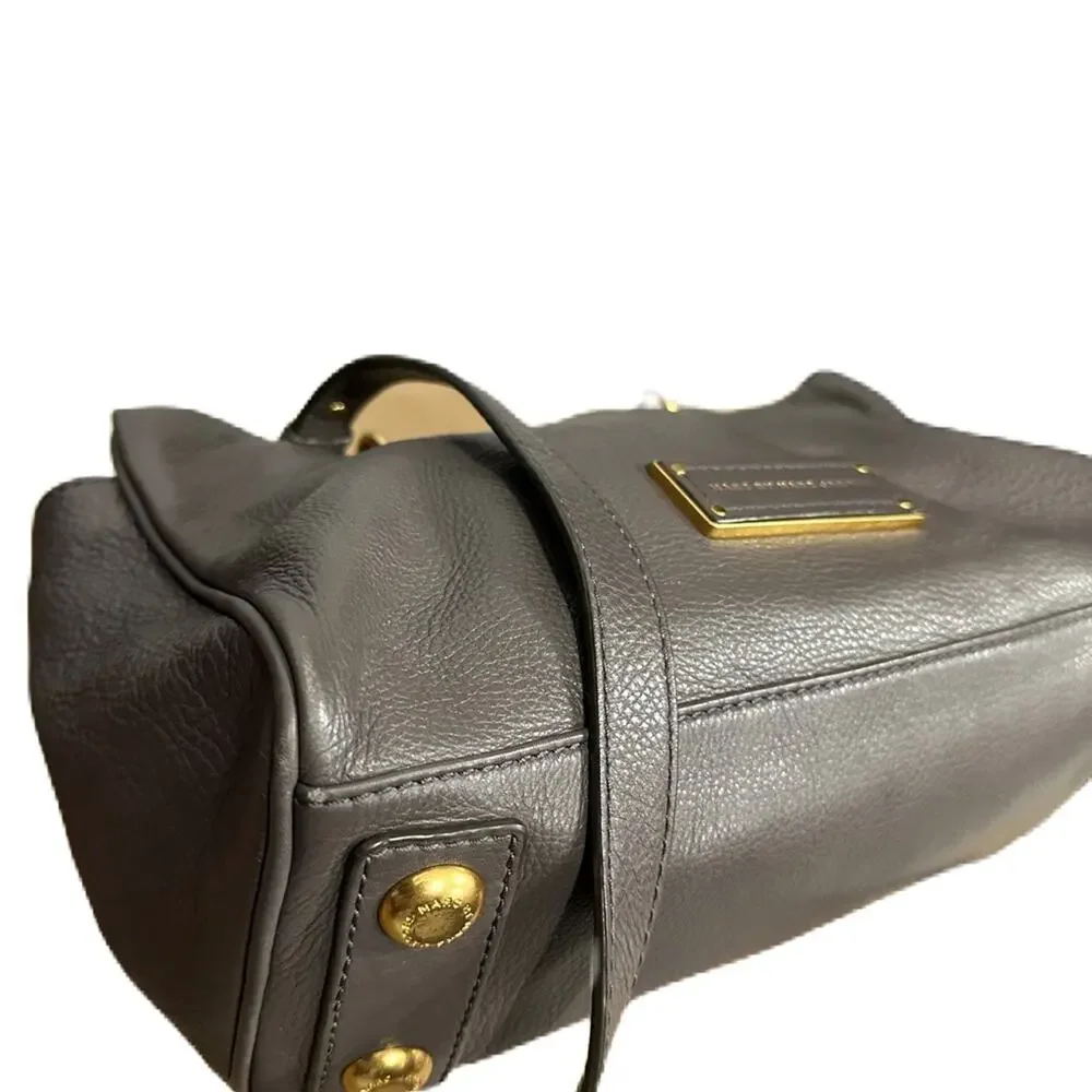 Excellent Marc by Marc Jacobs Too Hot to‎ Handle Shopper Gray Leather Bag